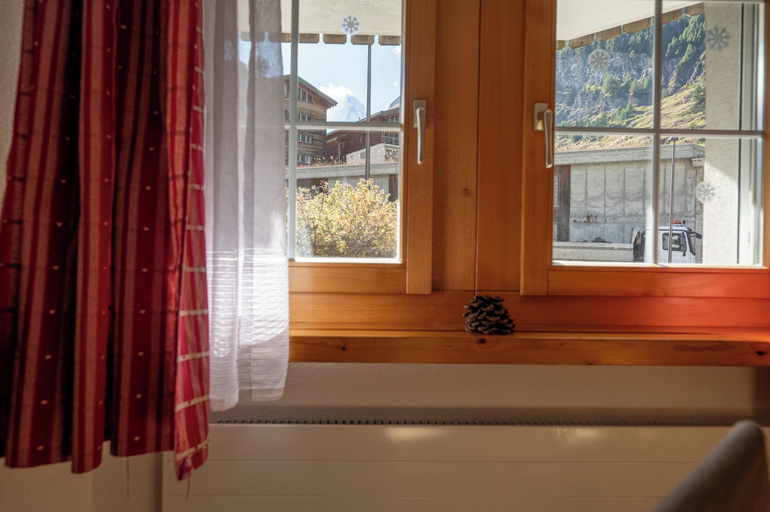 Living area 3, Charming Alpin Violett, Visp