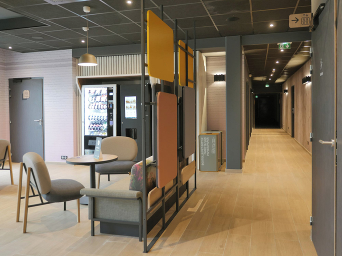 Lobby sitting area 4, BB HOTEL Carcassonne Rocadest La Cite, Aude
