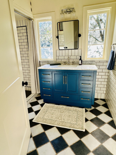 Bathroom 3, Rosedale Bungalow, Travis