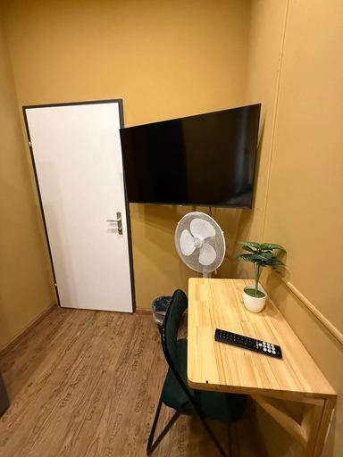 Primary image