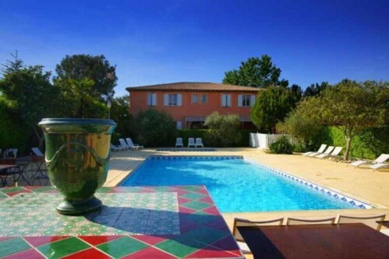 Pool 5, Hotel Restaurant l Etape Logis, Bouches-du-Rhône
