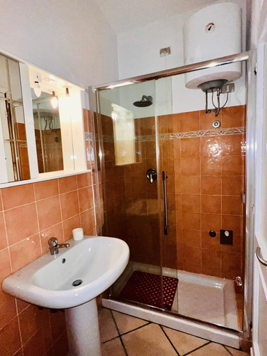 Bathroom 4, Le Querce 5 DX, Nuoro