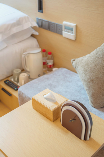 Room 4, Captain 5 Youth Hotel, Shanghai