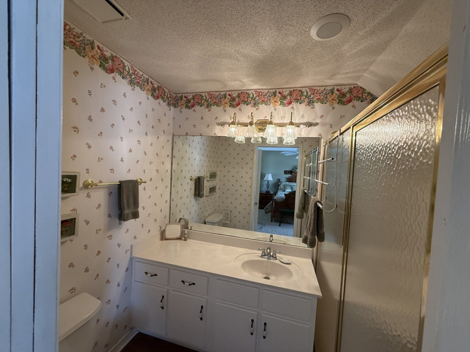 Bathroom 3, Windsail 6 Bedroom Home, Escambia