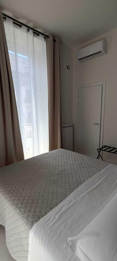Room 3, Misciù, Napoli
