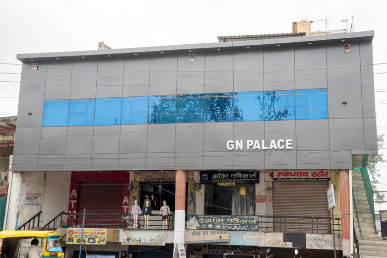 Front of property 5, Hotel GN Palace, Agra