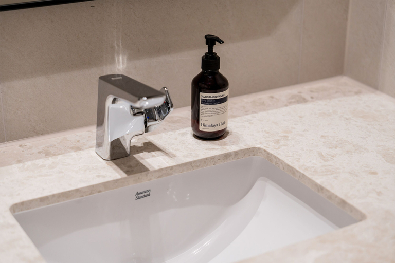 Bathroom 4, Pohang Yeongildae Beach Hotel, Pohang