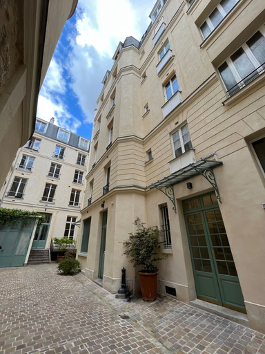 Room 3, Appartement Saint Antoine Citycosy, Paris
