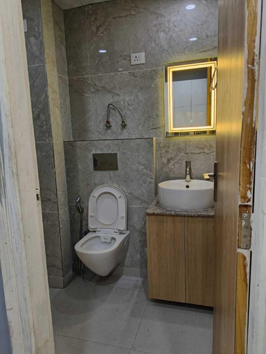 Bathroom 4, Anantya Inn, Gautam Buddha Nagar