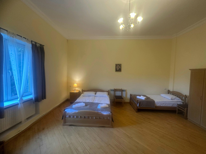 Bedroom 3, Noor Dilijan