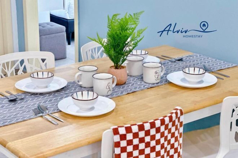 Dining 3, Atlantis Melaka I 5-11Pax I 5Min JonkerSt BY Alviv Management, Malacca City