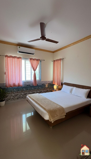 Room 2, Saaj Villa, Raigarh