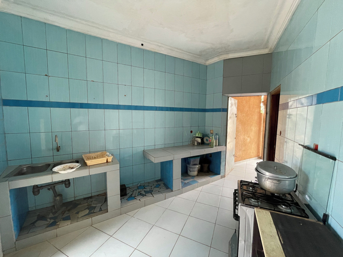 Private kitchen, Residence hounsinou, Abomey-Calavi