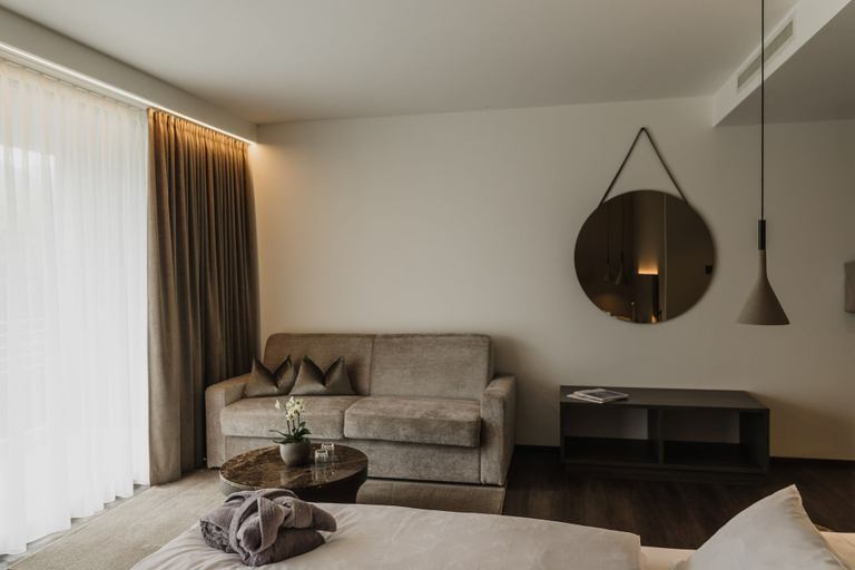 Bedroom 5, Klein Fein Hotel Anderlahn, Bolzano