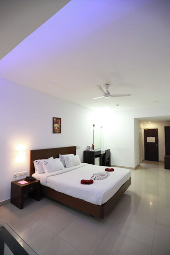 Bedroom 2, Finch Hotels, Kottayam