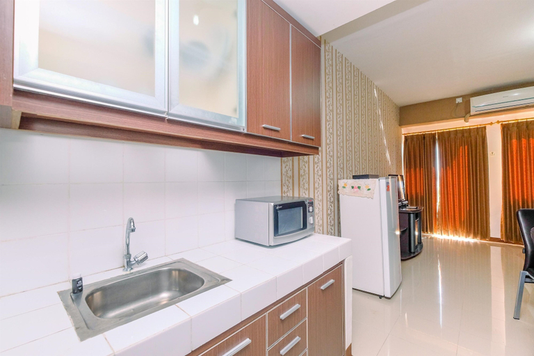 Private kitchen 3, Nice And Minimalist Studio At Park View Condominium Apartment, Depok