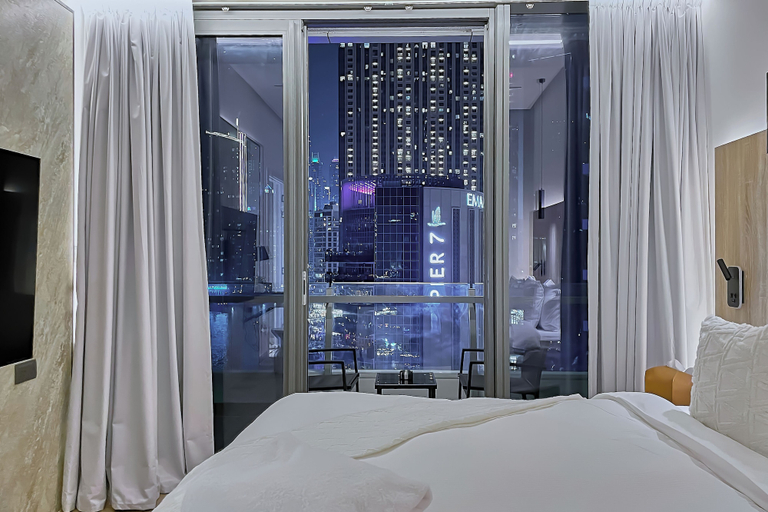 Room 2, bnbme | Silverene Tower | 2 Bdr, Dubai