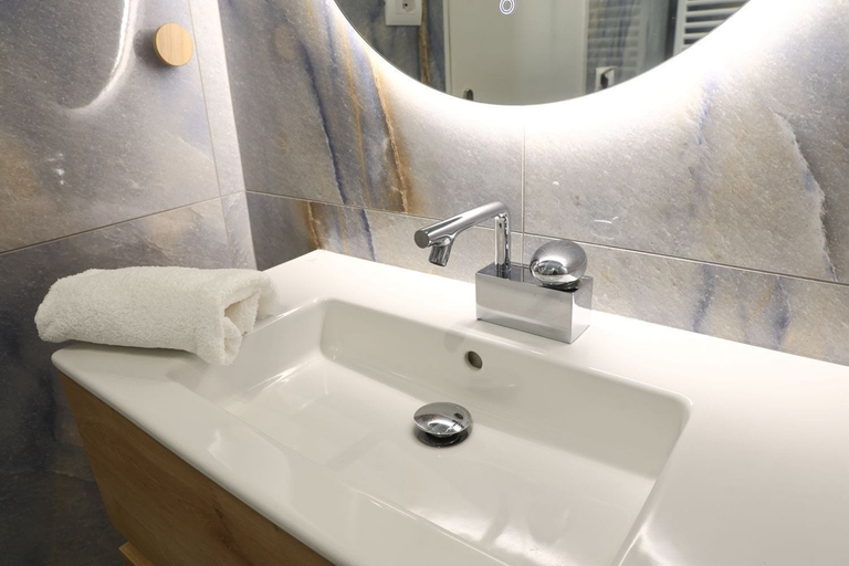 Bathroom 4, Serene & Stylish Apt Athens – Exarcheia by GHH, Attica