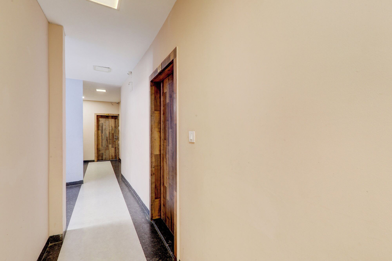 Lobby 5, Fabhotel Travellers, Lucknow