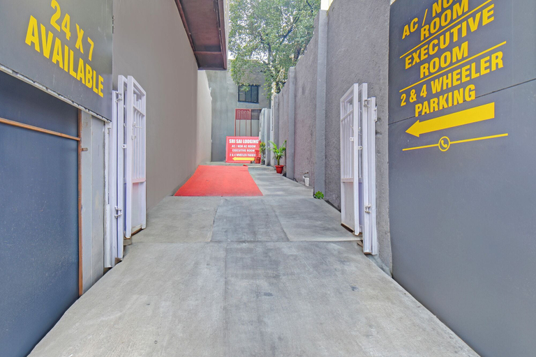 Property entrance, Fabhotel Sri Sai, Pune