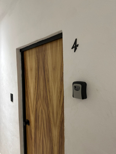 Room 3, Apartamentos 31, Progreso