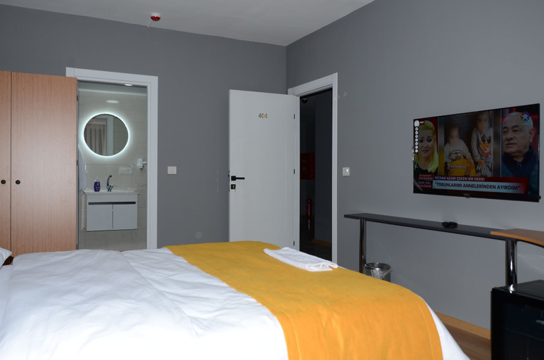 Bedroom 2, By Karam Otel, Pendik