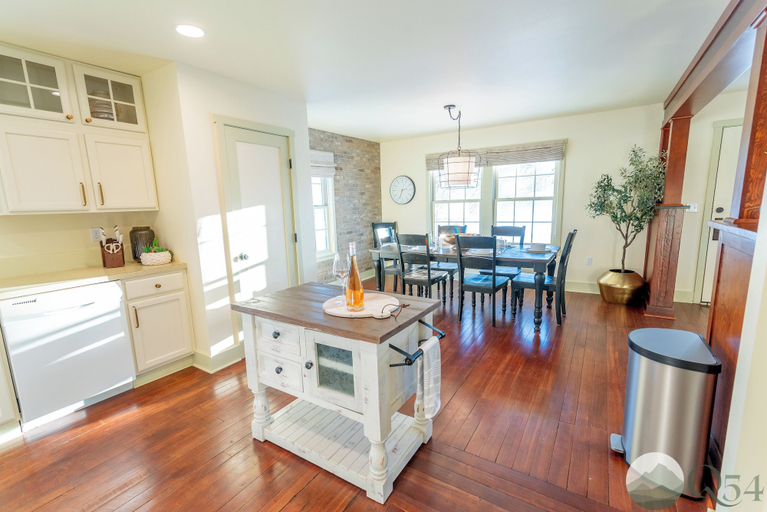 Private kitchen 2, Quarter 54, Matanuska-Susitna