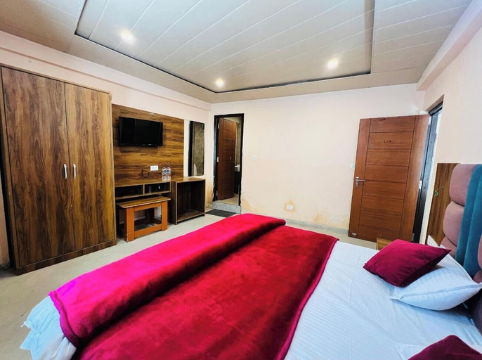 Room 4, Hotel Maa Bhuvneswari, Chamoli