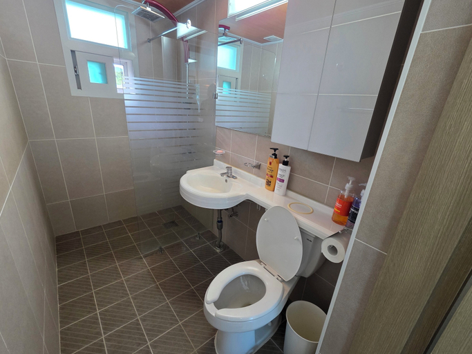 Bathroom, Harmony Art Village, Goesan