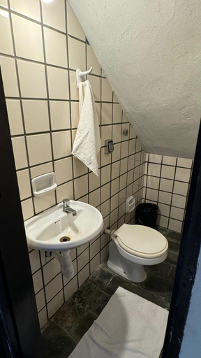 Bathroom 3, Hotel Mamoan, Ilhéus