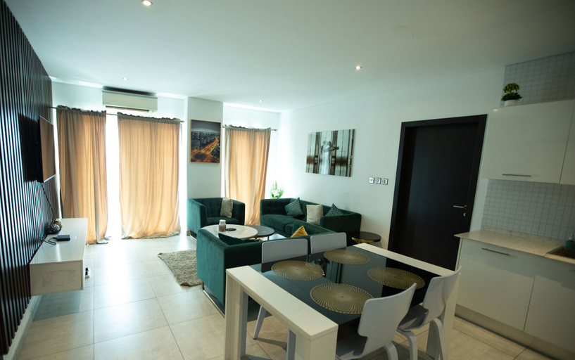 Others 3, Signature Luxury Suites by Cozy, Accra