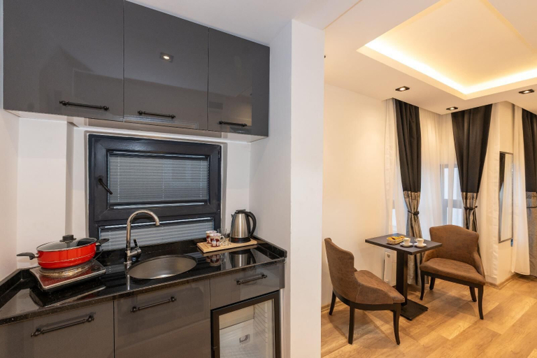 Room 2, Boutique 360 Suite, Beyoğlu