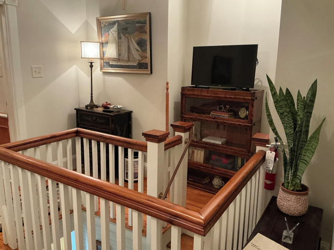 Room 3, Magnolia House Bed & Breakfast, Pamlico