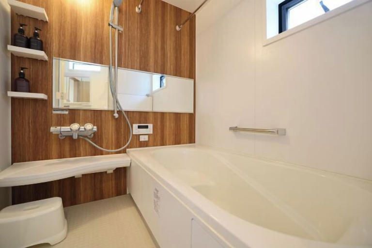 Bathroom 2, Infinity Grove in Ikebukuro・ZHUOJU, Toshima