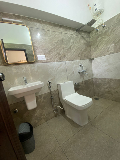 Bathroom 2, Down Town holidays, Thiruvananthapuram