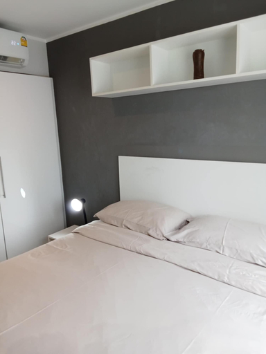 Room 3, Large Corner Apt-1BR T1 207, Phuket Island