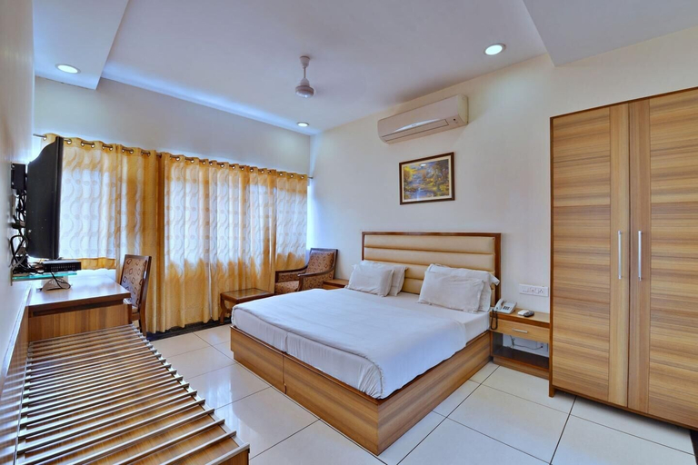 Bedroom 4, Hotel Aricent, Chandigarh