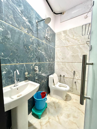 Bathroom 2, Hotel Basant Orchha, Tikamgarh