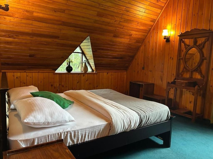 Room 5, Jaithra Inn, Nuwara Eliya