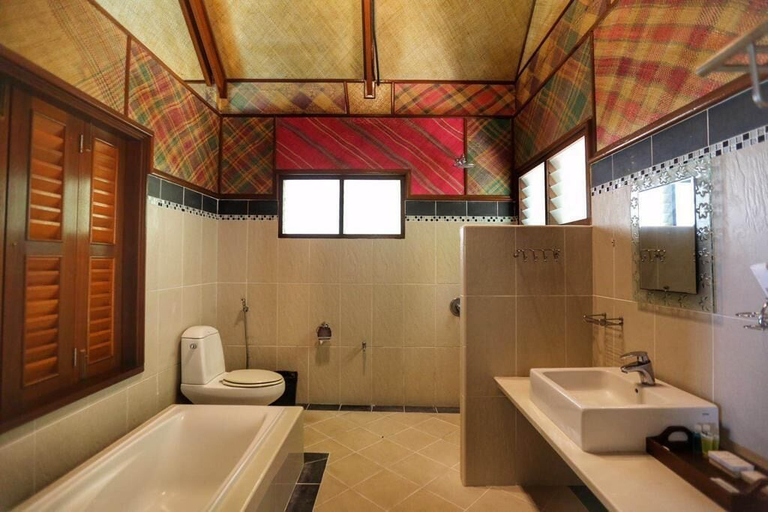 Bathroom 5, Lankayan Island Resort, Sandakan