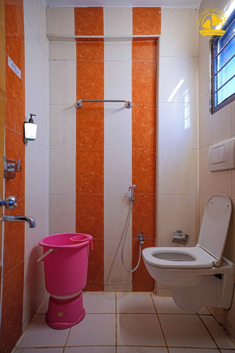 Bathroom 5, Hotel Liv By Yellow Bells, Hyderabad