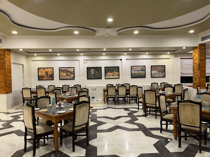 Restaurant 5, Tiger Kingdom, Ranthambore- A Club Mahindra Associate Resort, Sawai Madhopur