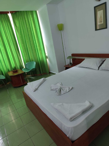 Room 5, Traian Residence Constanța, Constanta