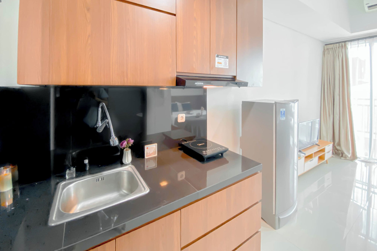 Private kitchen 3, Strategic And Homey Studio At Lrt City Bekasi Apartment, Bekasi