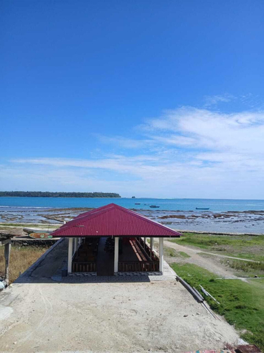 Terrace/patio, KeyHole Surf House, South Nias