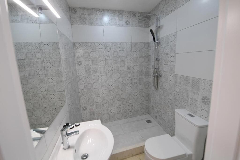 Bathroom 4, Hotel Promenade, Shkodrës