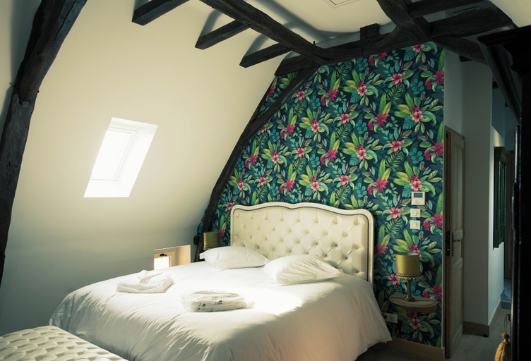 Bedroom 4, Château Ecrin de lumiere, Dordogne