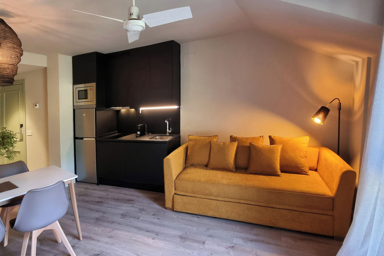 Living area 3, Tierra Boutique Apartamentos, Huesca