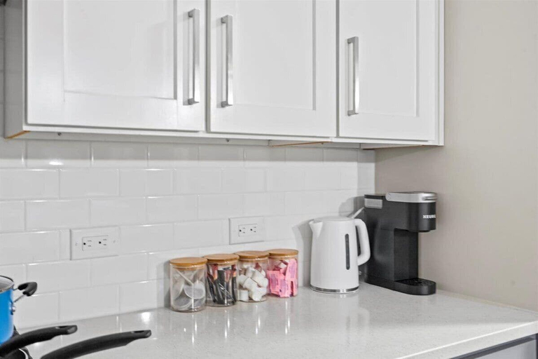 Private kitchen 3, Upscale 3BR Suite Mins Uptown Charlotte, Mecklenburg