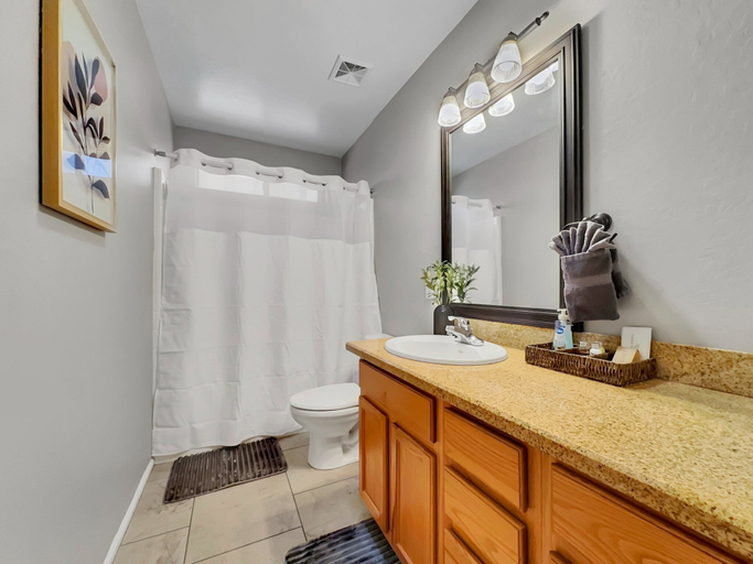 Bathroom 4, Karsten Maricopa, Pinal